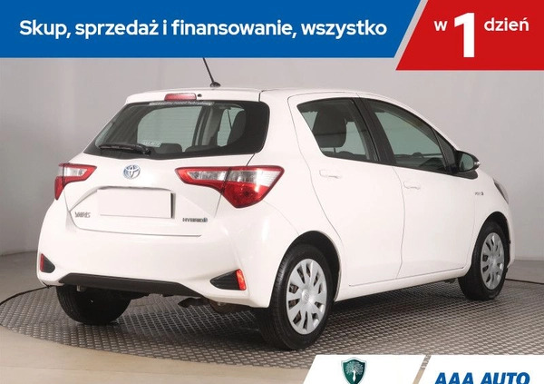 Toyota Yaris cena 45000 przebieg: 147068, rok produkcji 2017 z Baranów Sandomierski małe 326